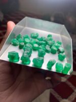 199.65 ct Swat Emerald Rough: Natural Gems With Strong Potential - Image 14