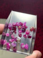 Raw Radiance: 39.50ct Afghan Ruby Rough Lot - Image 3