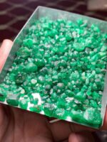 Monumental Swat Emerald – 711 Carat Rough Gem Collection - Image 5