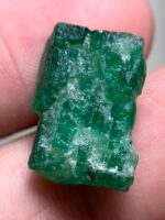 12.47ct Emerald Crystal from Swat: A True Gem of Natural Beauty - Image 9