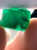 Unveiling the Magnificence of a 9.40ct Emerald Crystal: A Rare Gem of Stunning Beauty - Image 6