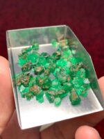 35.36ct Swat Emerald Rough Lot – Natural Beauty in Every Stone - Image 4