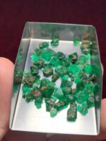 35.36ct Swat Emerald Rough Lot – Natural Beauty in Every Stone - Image 7