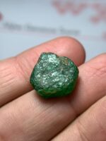 14.95 ct Swat Emerald Crystal – A Majestic Gem from Pakistan - Image 5