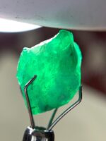 6.95ct Swat Emerald Crystal – Compact and Vibrant Natural Gem - Image 8