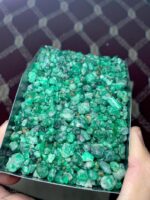 1109ct Swat Emerald Rough Lot – A Closer Look at Nature’s Untouched Treasure - Image 8