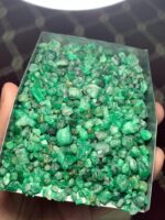 1109ct Swat Emerald Rough Lot – A Closer Look at Nature’s Untouched Treasure - Image 10