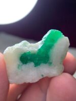 89.0ct Swat Emerald Specimen – Massive Natural Green Crystal with Museum-Worthy Presence - Image 5