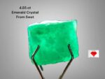 Elegant Simplicity: The 4.65ct Emerald Crystal – A Gem of Pure Beauty