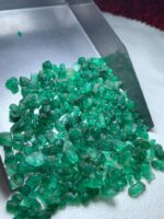 146.05 Carat Emerald Rough Lot from Swat, Pakistan – Natural Untreated Green Beryl Crystals - Image 2