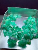 Mountain Green: 48.45 Carat Emerald Rough Lot from Swat - Image 4