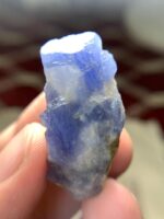 Exceptional 61.60ct Hackmanite Crystal from Afghanistan - Image 7