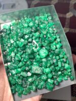 The 484 ct Swat Emerald Rough: A Collector’s Treasure - Image 11