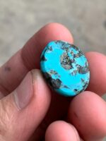 Majestic Afghan Turquoise: A 45.25 ct Cabochon Gem - Image 9