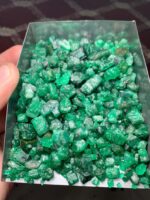712.70 ct Emerald Rough Lot from Swat: Nature’s Uncut Treasure - Image 8