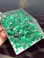 712.70 ct Emerald Rough Lot from Swat: Nature’s Uncut Treasure - Image 9