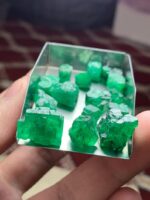 95.30 Carat Emerald Rough Lot from Swat Valley - Image 21