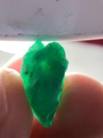 Marveling at the 19.05ct Emerald Crystal: A Bold and Brilliant Gemstone - Image 3