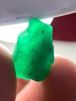 Marveling at the 19.05ct Emerald Crystal: A Bold and Brilliant Gemstone - Image 9