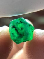 83.50ct Swat Emerald Rough – A Remarkable Collection of Natural Gems - Image 12