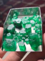 83.50ct Swat Emerald Rough – A Remarkable Collection of Natural Gems - Image 7