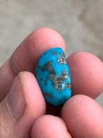 A Striking 36.86 ct Afghan Turquoise Cabochon: Size, Beauty & Natural Appeal - Image 10