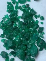 86.80ct Swat Emerald Rough Lot: Natural Untreated Crystals (9x9x8mm) - Image 5