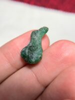 8.55 Carat Natural Emerald Crystal from Swat, Pakistan – Untreated Green Beryl Beauty - Image 4