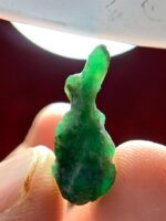 8.55 Carat Natural Emerald Crystal from Swat, Pakistan – Untreated Green Beryl Beauty - Image 6