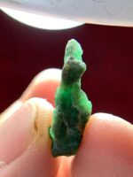 8.55 Carat Natural Emerald Crystal from Swat, Pakistan – Untreated Green Beryl Beauty - Image 9
