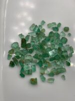 33 ct Rough Emerald from Panjshir, Afghanistan - Image 3