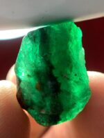 A Gemstone Giant: 29.90ct Emerald Crystal from Swat Valley - Image 4