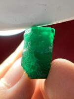 A Gemstone Giant: 29.90ct Emerald Crystal from Swat Valley - Image 5