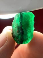 A Gemstone Giant: 29.90ct Emerald Crystal from Swat Valley - Image 6