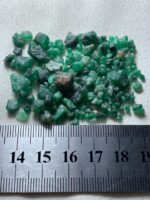 Exploring a 61.41ct Emerald Rough from Swat: Dimensions, Value & Potential - Image 8