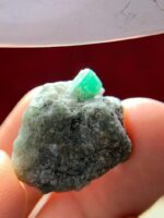 35.70ct Swat Emerald Specimen – Natural Untreated Green Crystal (23.77×20.64×13.74 mm) - Image 2