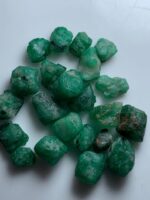 92.10ct Swat Emerald Rough Lot – High-Quality Crystals - Image 3