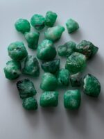 92.10ct Swat Emerald Rough Lot – High-Quality Crystals - Image 5