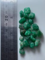 92.10ct Swat Emerald Rough Lot – High-Quality Crystals - Image 9