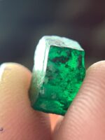 A 3.80ct Swat Emerald Crystal: Natural Beauty from Pakistan - Image 11