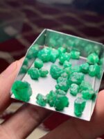 44.40 ct Emerald Rough Lot Swat – Raw Crystals with Natural Elegance - Image 6