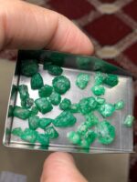 44.40 ct Emerald Rough Lot Swat – Raw Crystals with Natural Elegance - Image 8