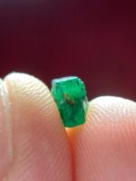 1.02ct Swat Emerald Crystal – Natural Untreated Green Gemstone (6.06 x 5.03 x 3.89 mm) - Image 10