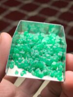 57.45 ct Swat Emerald Rough Lot – A Natural Treasure - Image 9
