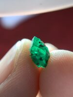 1.71ct Swat Emerald Crystal – Natural Untreated Green Gem (5.85 x 8.40 x 4.80 mm) - Image 9