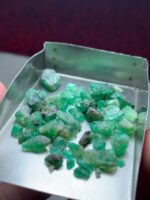 Emerald Treasures from Afghanistan: 40.35 Carat Rough Emerald Lot from Laghman - Image 10