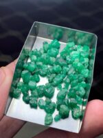 56.25 ct Emerald Rough Lot Swat – Natural Green Crystals from the Source - Image 2