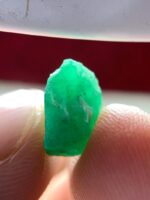 4.21ct Swat Emerald Crystal: Small, Structured, and Striking - Image 6