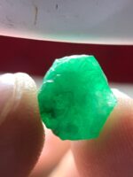 4.21ct Swat Emerald Crystal: Small, Structured, and Striking - Image 8
