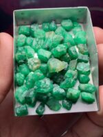 116.49ct Rough Emerald Lot from Swat – Natural Crystals (12mm, 8mm, 6mm) - Image 2